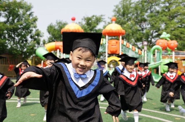 幼兒園畢業(yè)季2.jpg