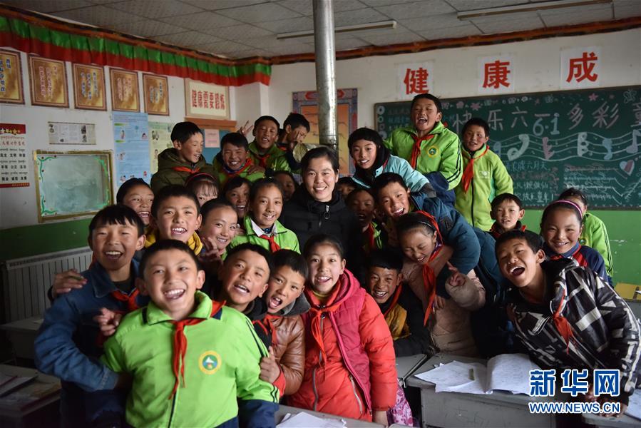 （不忘初心、牢記使命·圖文互動）（3）青春之花綻放五千米云端——記扎根海拔最高縣小學教師夫妻杜安東、曹曉花